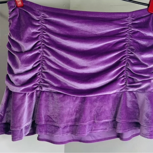 Smitten Kitten Rave/Club Outfit 😽💜 - New, Small - Picture 4 of 4